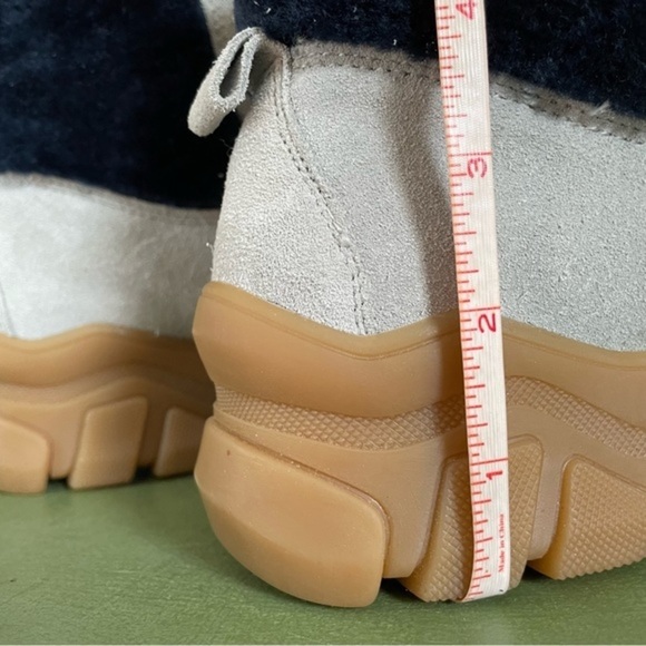 NWT Montelliana 1965 BUCANEVE Fleece Lined Lace Up Boots in Light Grey Suede - Picture 8 of 15